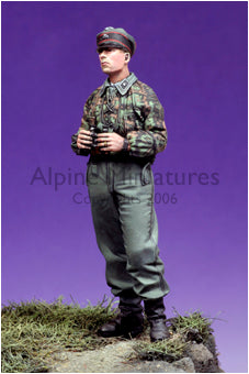 Alpine Miniatures 35044SS Panzer Recon Crew (2 Figures)