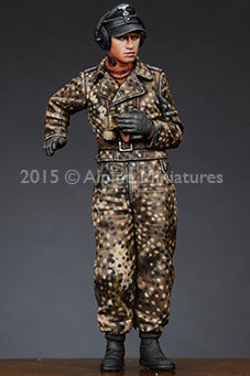Alpine Miniatures 35188 WSS Panzer Commander #2 1/35