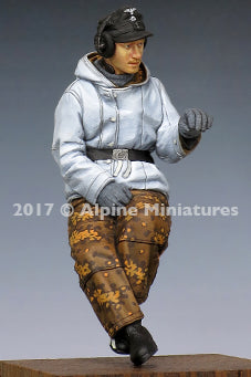 Alpine Miniatures 35239 WSS Panzer Gunner Winter 1/35