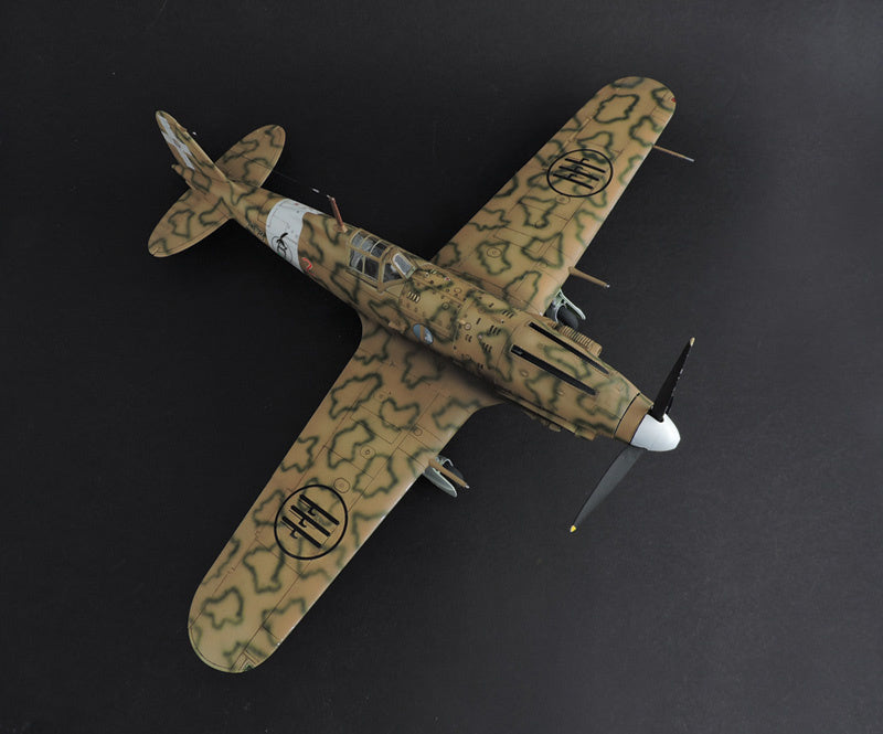 Italeri 1/32 WW.II Italian Air Force Macchi MC.205 Veltro completed scale model kit top view.