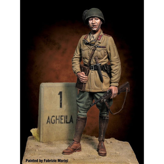 Royal Model 1/35 Ufficiale Bersaglieri – Tripoli 1941 (In Stock June)