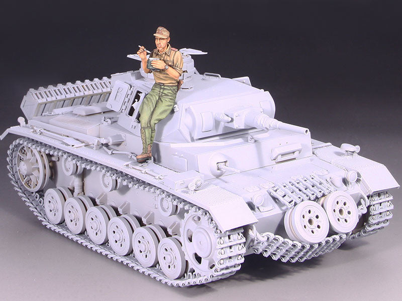 Valkyrie Miniatures 1/35 WWII German Army/Afrika Korps Tank Crew Set 2 For Panzerkampfwagen I - IV (2 Pieces) (In Stock June)