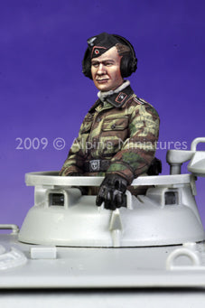 Alpine Miniatures 35087 German Panzer Commander 1/35