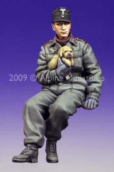 Alpine Miniatures 35088 German Panzer Crew with Puppy 1/35