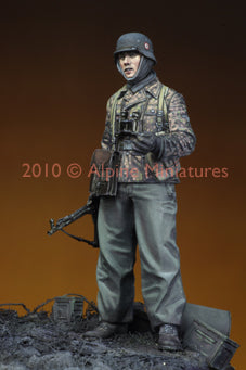 Alpine Miniatures 35098 LAH Officers Ardennes Set #2 (2 Figures)