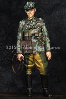 Alpine Miniatures 35193 German Grenadier Officer 1/35