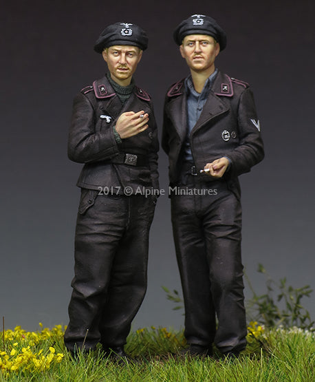 Alpine Miniatures 35228 German Panzer Crew Set (2 Figures) 1/35
