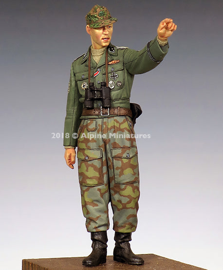 Alpine Miniatures 35254 WSS Infantry Officer 44-45 1/35