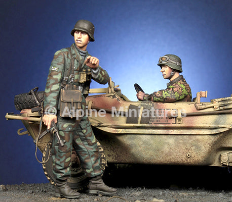 Alpine Miniatures 35280 WSS “HJ” Officer & Driver Set (2 Figures) 1/35