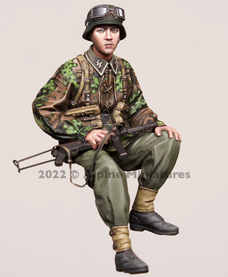 Alpine Miniatures 35300 WSS Schwimmwagen Passenger 1/35