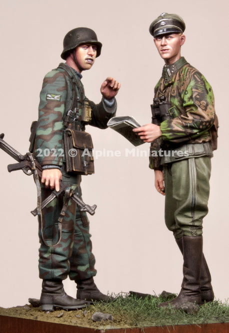 Alpine Miniatures 35301 WSS Grenadier Set (2 Figures) 1/35