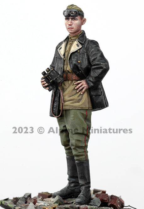 Alpine Miniatures 35306 WW2 Soviet Tank Officer #1 1/35