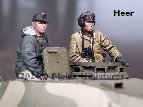 Alpine Miniatures 35317 German Panzer Crew Set (2 Figures) 1/35