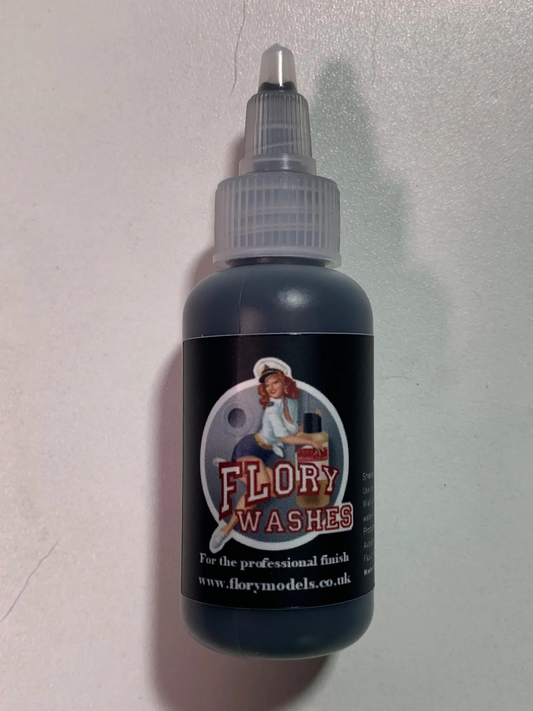 Flory Models Thick Dark Dirt Weathering Wash TWW102 bottle for deep dirt and grime effects on scale models