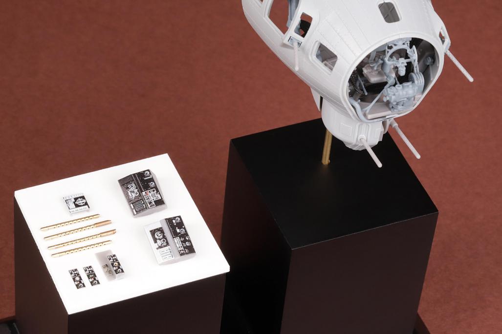 Red Fox Studio 1/48 B-17G Bombardier Position & Chin Turret Upgrade Detail Set for HK Models SBSRF-4802