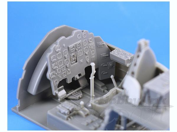Hasegawa 1/32 Mitsubishi J2M3 Raiden Type 21 (Jack) instrument panel and cockpit details