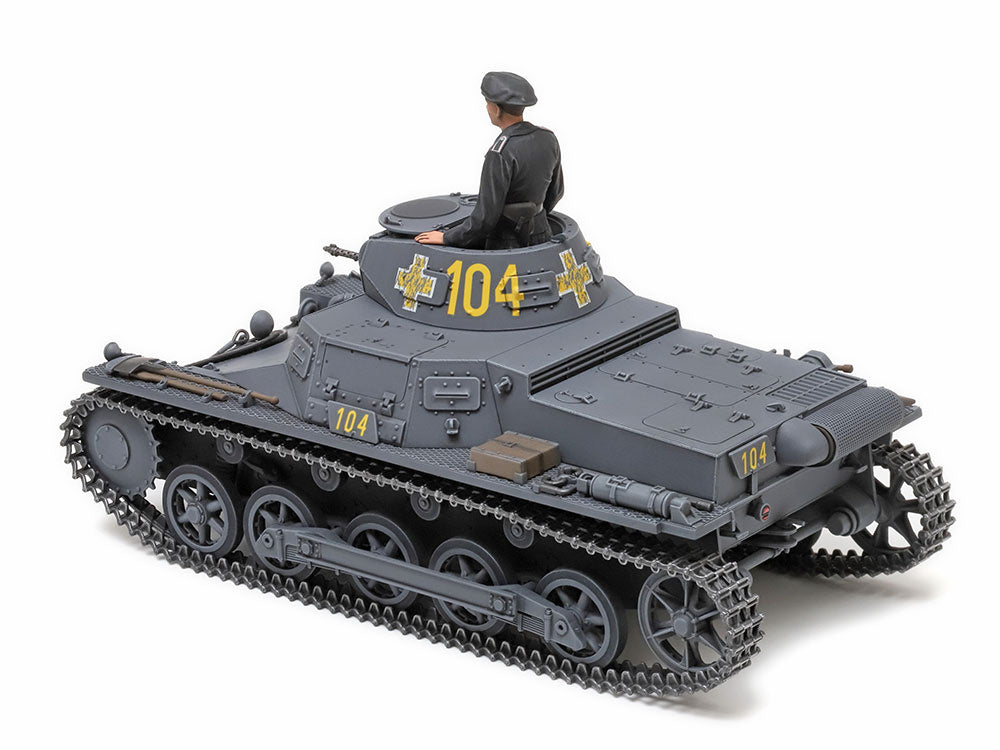 Tamiya 1/35 German Tank Panzerkampfwagen I Ausf.B completed model kit rear top view 
